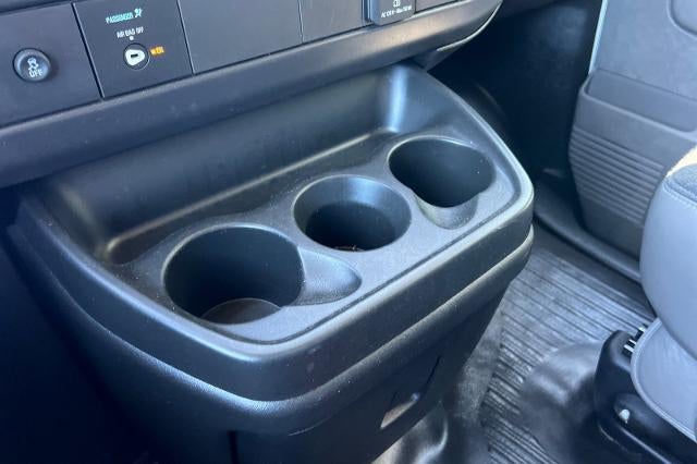2025 Chevrolet Express Cargo Base