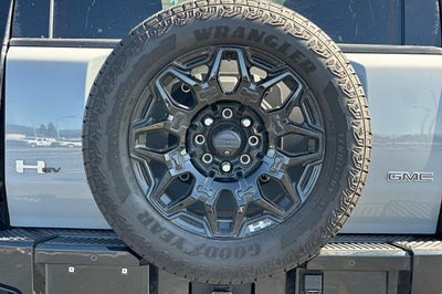 2024 GMC HUMMER EV SUV 2X