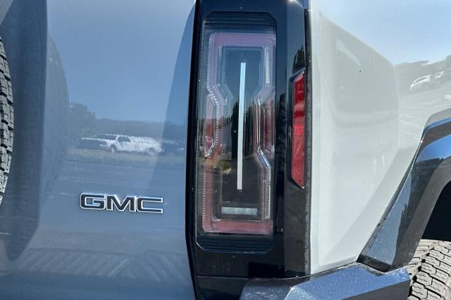 2024 GMC HUMMER EV SUV 2X