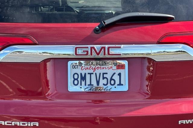 2019 GMC Acadia SLT