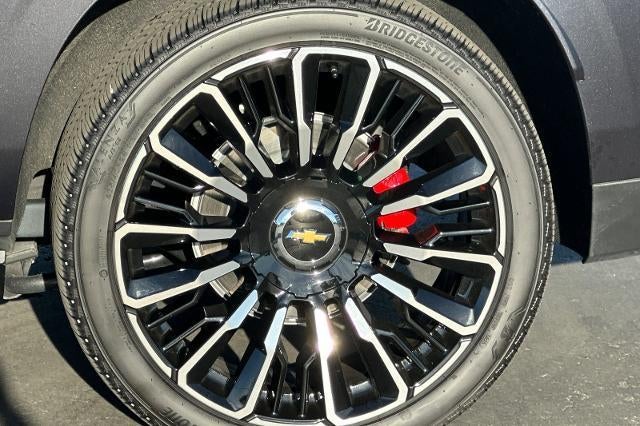 2025 Chevrolet Suburban High Country