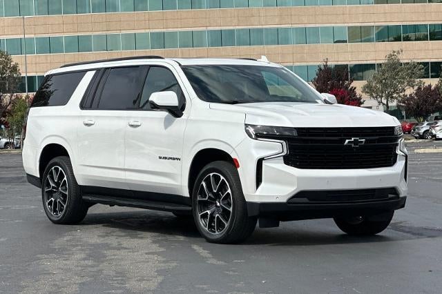 2024 Chevrolet Suburban RST