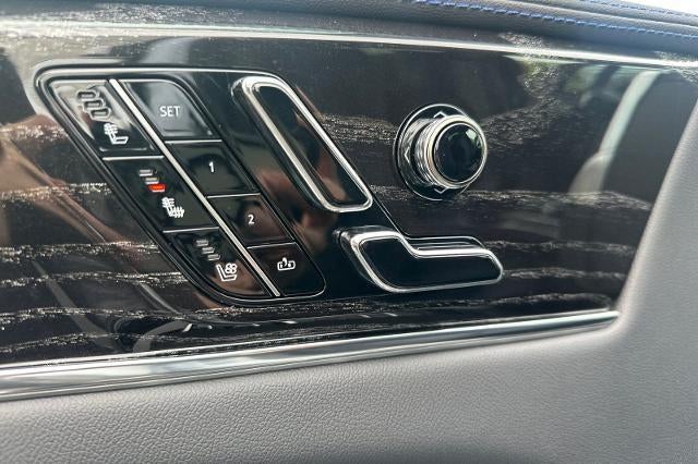 2026 Cadillac ESCALADE IQ Sport