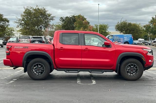 2023 Nissan Frontier Crew Cab PRO-4X 4x4
