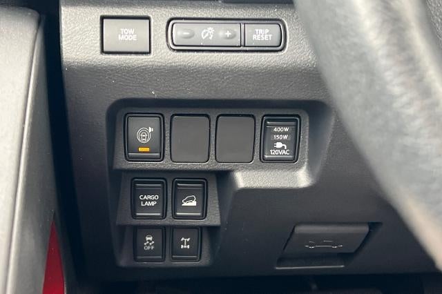 2023 Nissan Frontier Crew Cab PRO-4X 4x4