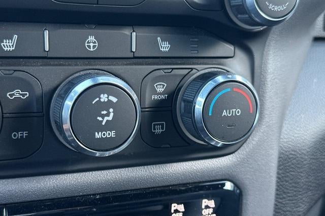 2022 RAM 2500 Big Horn Crew Cab 4x4 6'4" Box