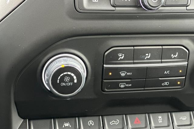 2025 Chevrolet Silverado 1500 Custom