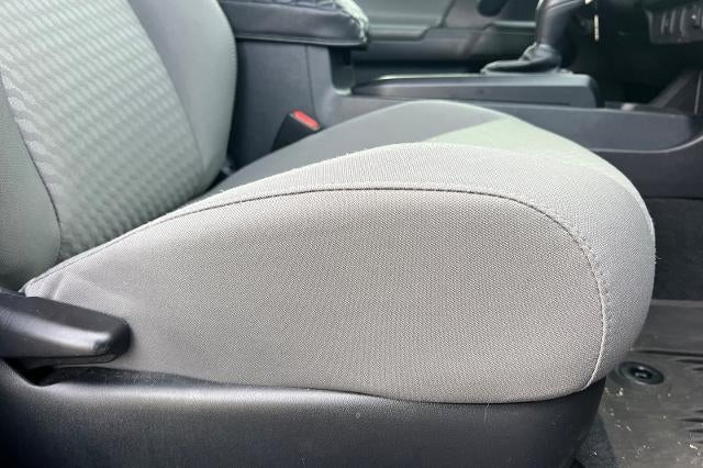 2022 Toyota Tacoma SR V6