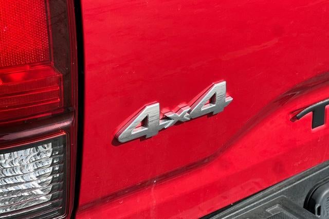 2022 Toyota Tacoma SR V6