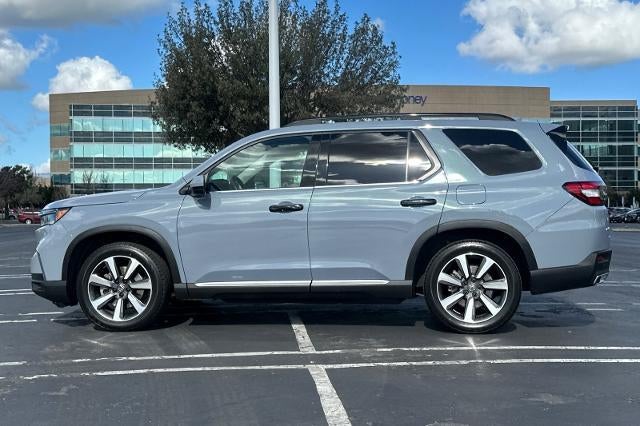 2023 Honda Pilot AWD Elite