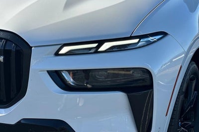 2025 BMW X7 M60i