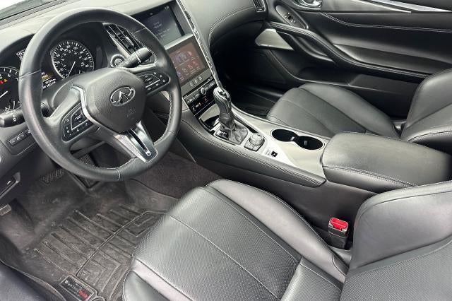 2022 INFINITI Q60 LUXE