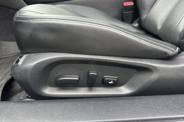 2022 INFINITI Q60 LUXE