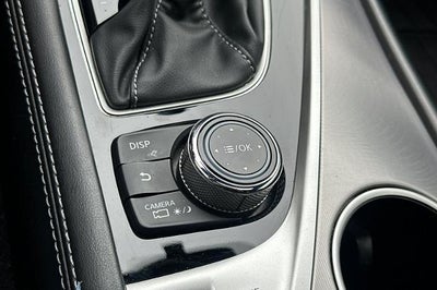 2022 INFINITI Q60 LUXE