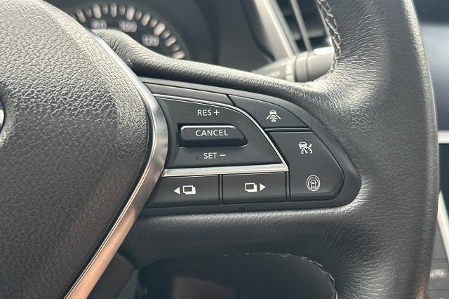 2022 INFINITI Q60 LUXE
