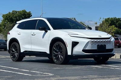 2025 Toyota Crown Signia Limited