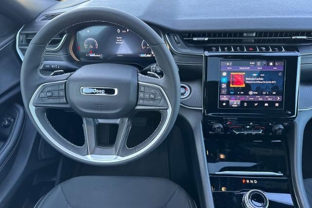 2025 Jeep Grand Cherokee Laredo X 4x2