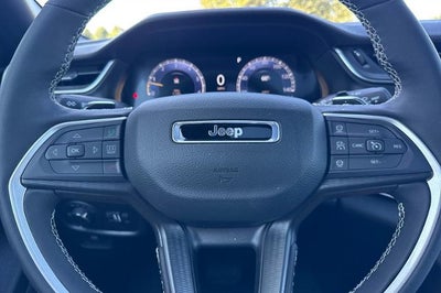 2025 Jeep Grand Cherokee Laredo X 4x2