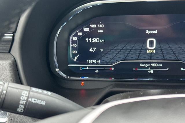 2024 GMC Yukon XL SLT