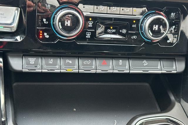 2024 GMC Sierra 3500 HD AT4