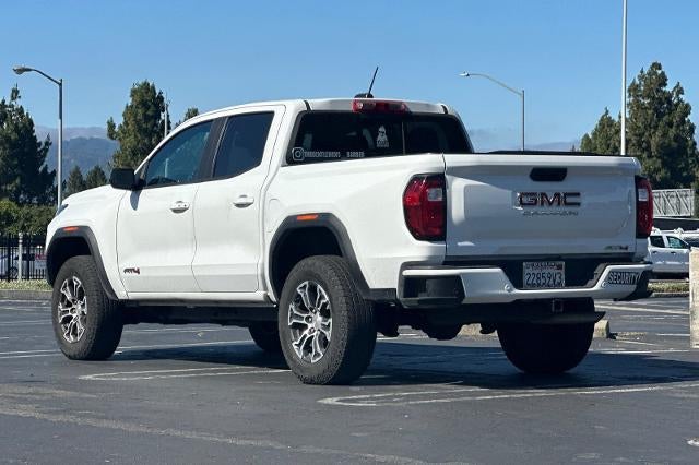 2023 GMC Canyon AT4