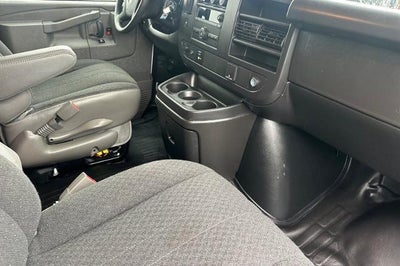 2024 GMC Savana Cargo 2500 Base