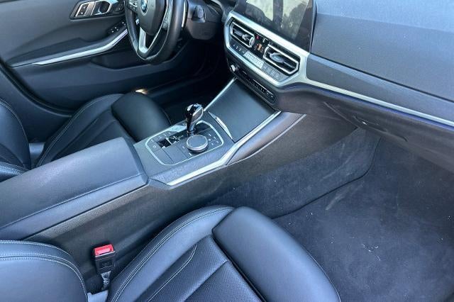 2022 BMW 330i 330i