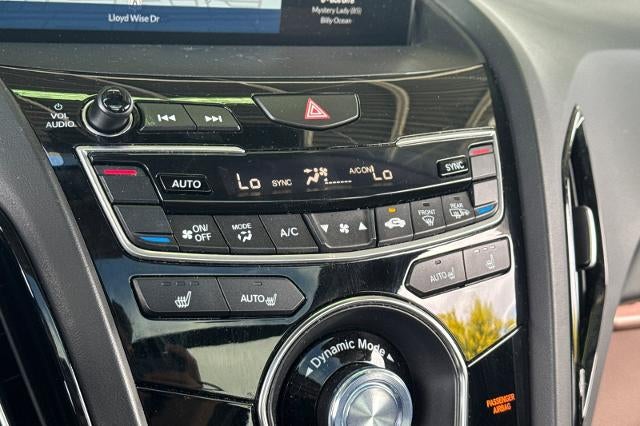 2025 Acura RDX w/Technology Package