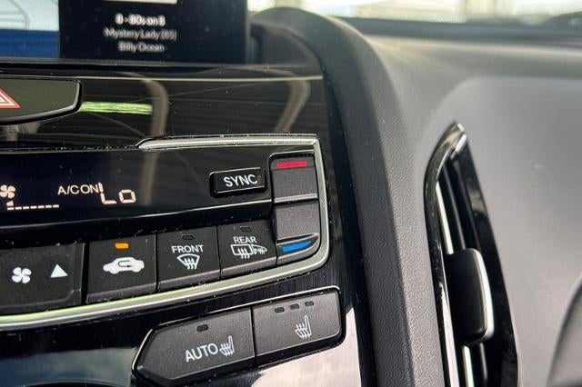 2025 Acura RDX w/Technology Package