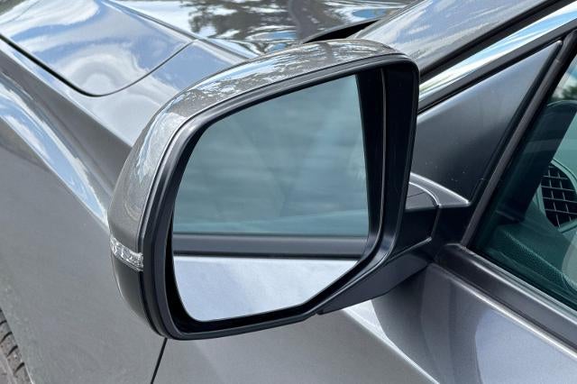 2025 Acura RDX w/Technology Package