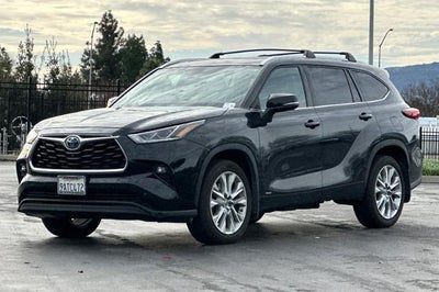 2022 Toyota Highlander Hybrid Limited