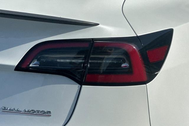 2022 Tesla Model 3 Performance Dual Motor All-Wheel Drive