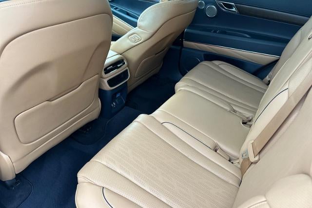 2023 Genesis GV80 Base