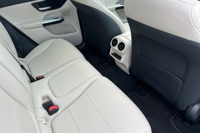 2025 Mercedes-Benz GLC 300 4MATIC® SUV