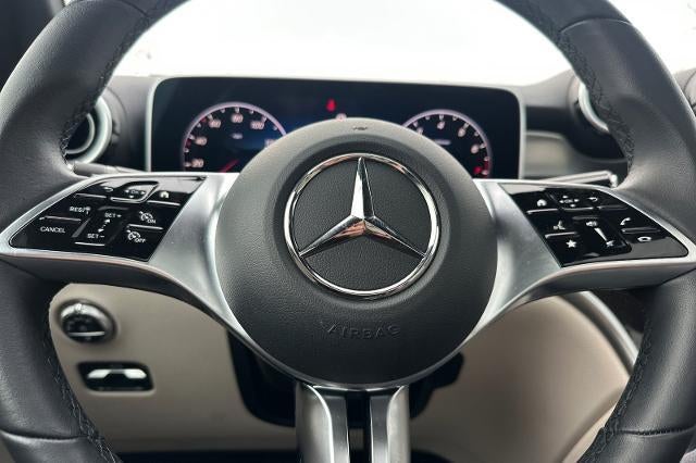 2025 Mercedes-Benz GLC 300 4MATIC® SUV