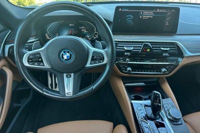 2023 BMW 530e 530e