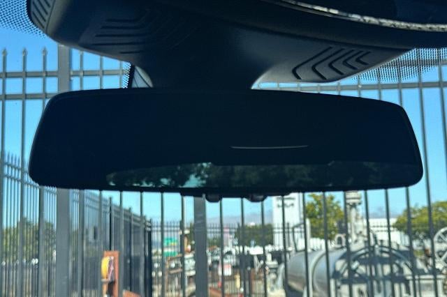 2023 BMW 530e 530e