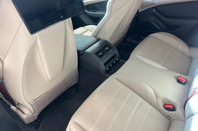 2025 Porsche Panamera Base