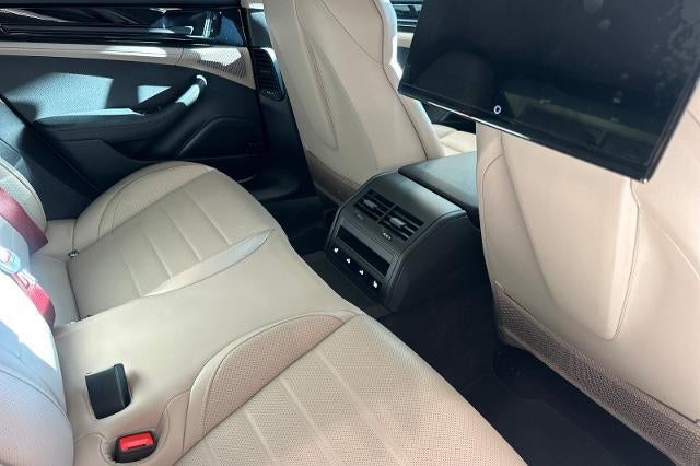 2025 Porsche Panamera Base