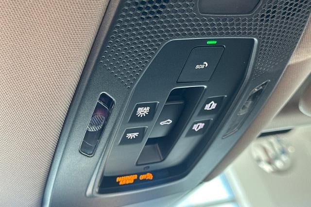 2025 Porsche Panamera Base