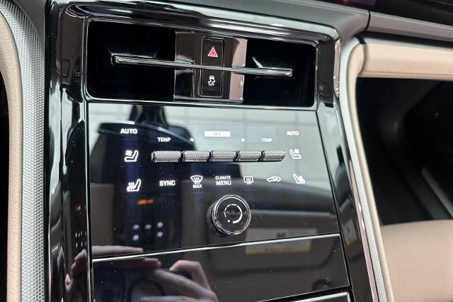 2025 Porsche Panamera Base