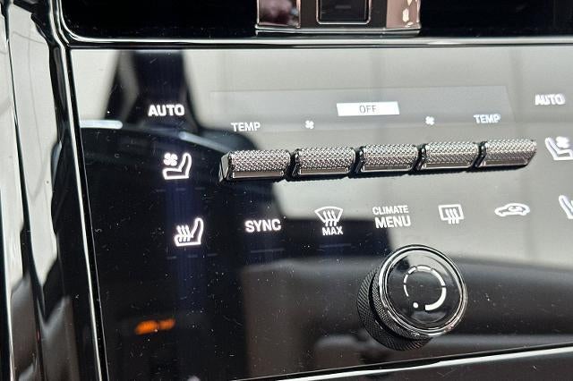 2025 Porsche Panamera Base