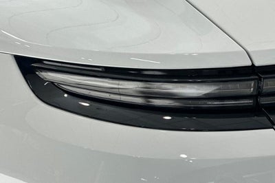 2025 Porsche Panamera Base