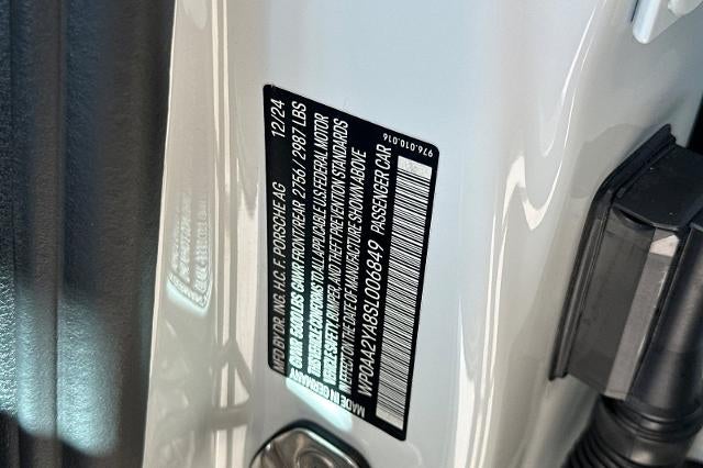 2025 Porsche Panamera Base