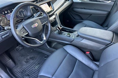 2025 Cadillac XT6 Premium Luxury
