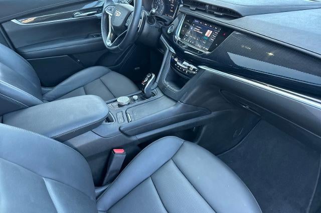 2025 Cadillac XT6 Sport