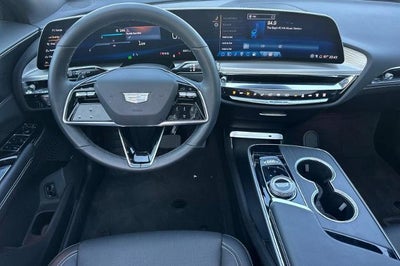 2025 Cadillac LYRIQ Luxury 1