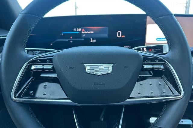 2025 Cadillac LYRIQ Luxury 1