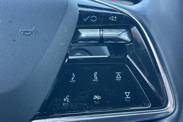 2024 Cadillac LYRIQ Sport 1