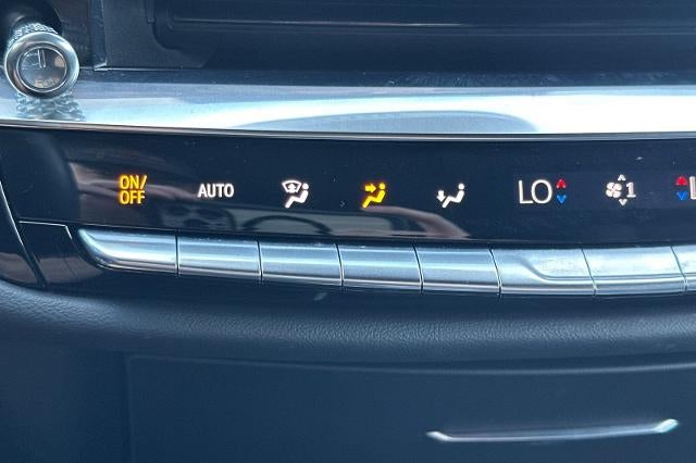 2024 Cadillac LYRIQ Sport 3